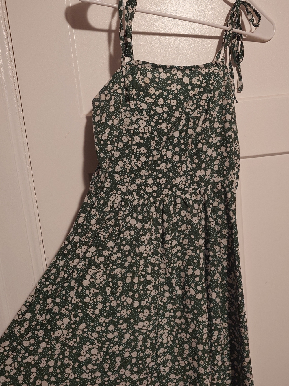 ROMWE Green Floral Tie-Strap Casual Dress